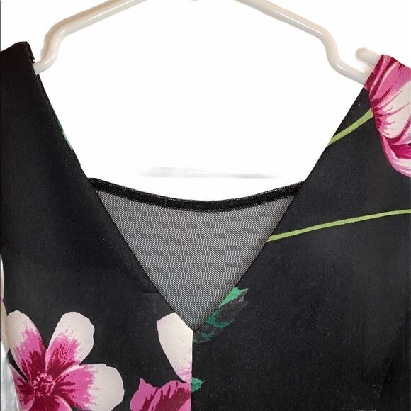 KOMAROV Sleeveless Floral Mesh Summer Midi Dress - Picture 5 of 9